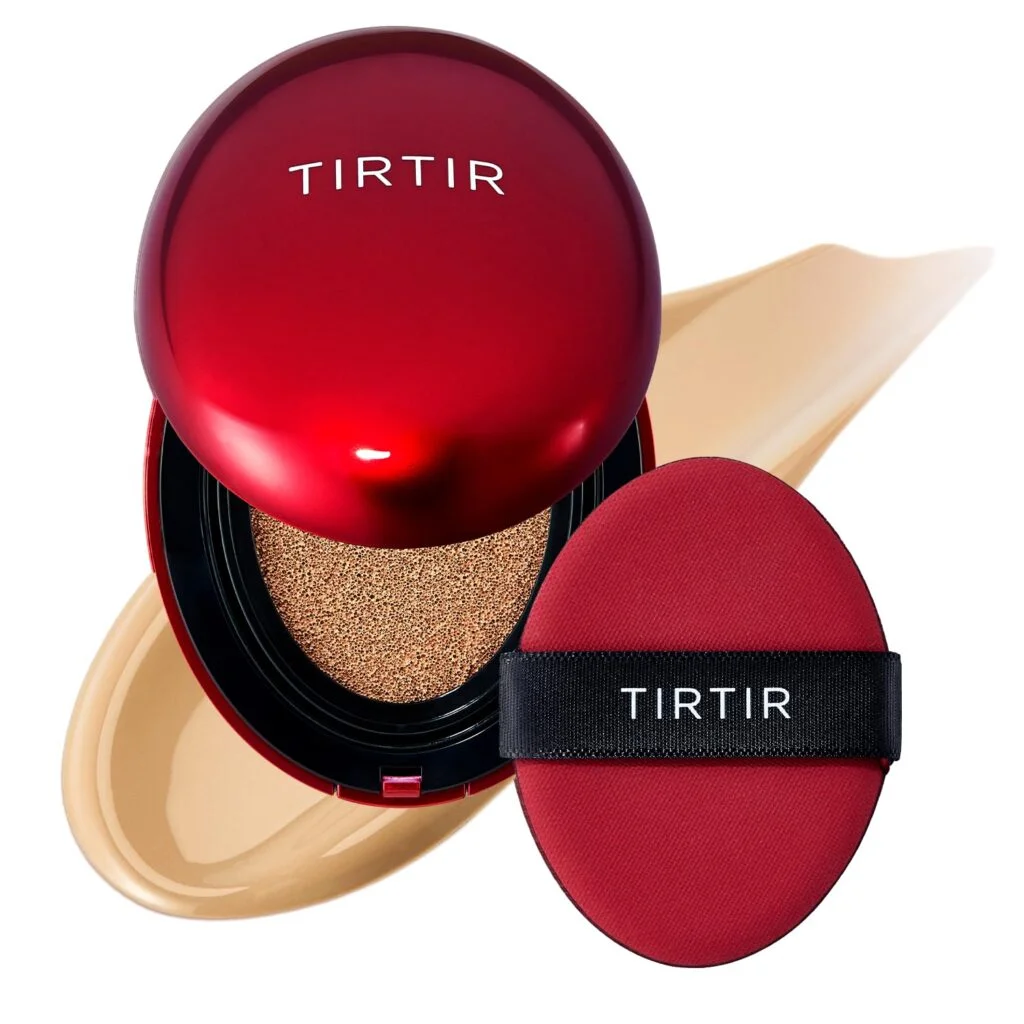 TIRTIR Mask Fit Red Cushion Foundation | Japans No.1 Choice for Glass skin, Long-Lasting, Lightweight, Buildable Coverage, Semi-Matte (21C Cool Ivory, 0.63 Fl Oz (Pack of 1))